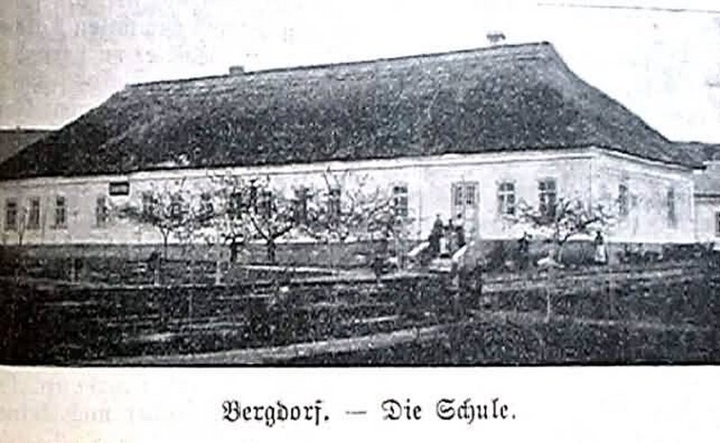 Bergdorf Schule.jpg